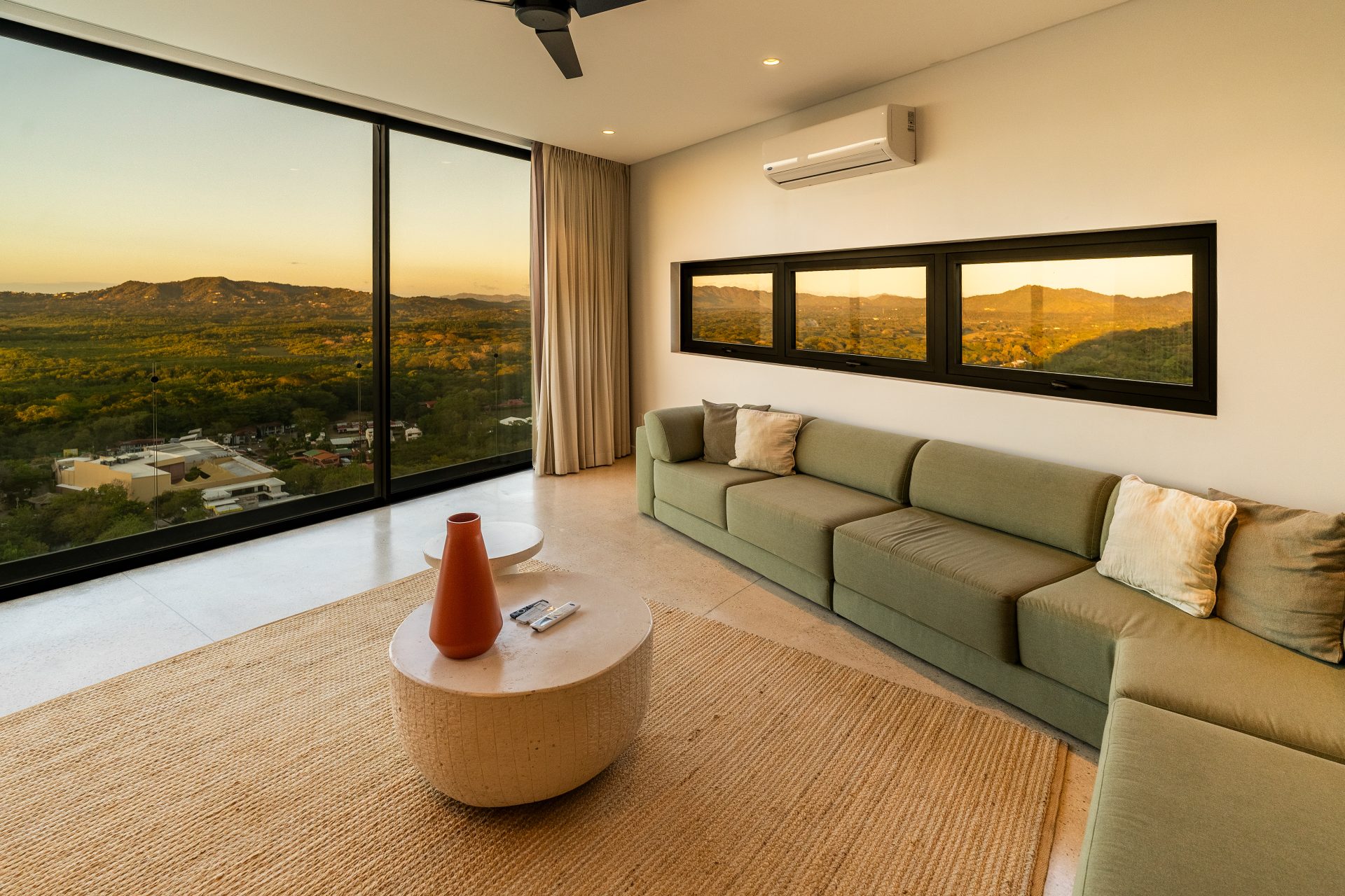 Santiago Gazaba — real-estate 02