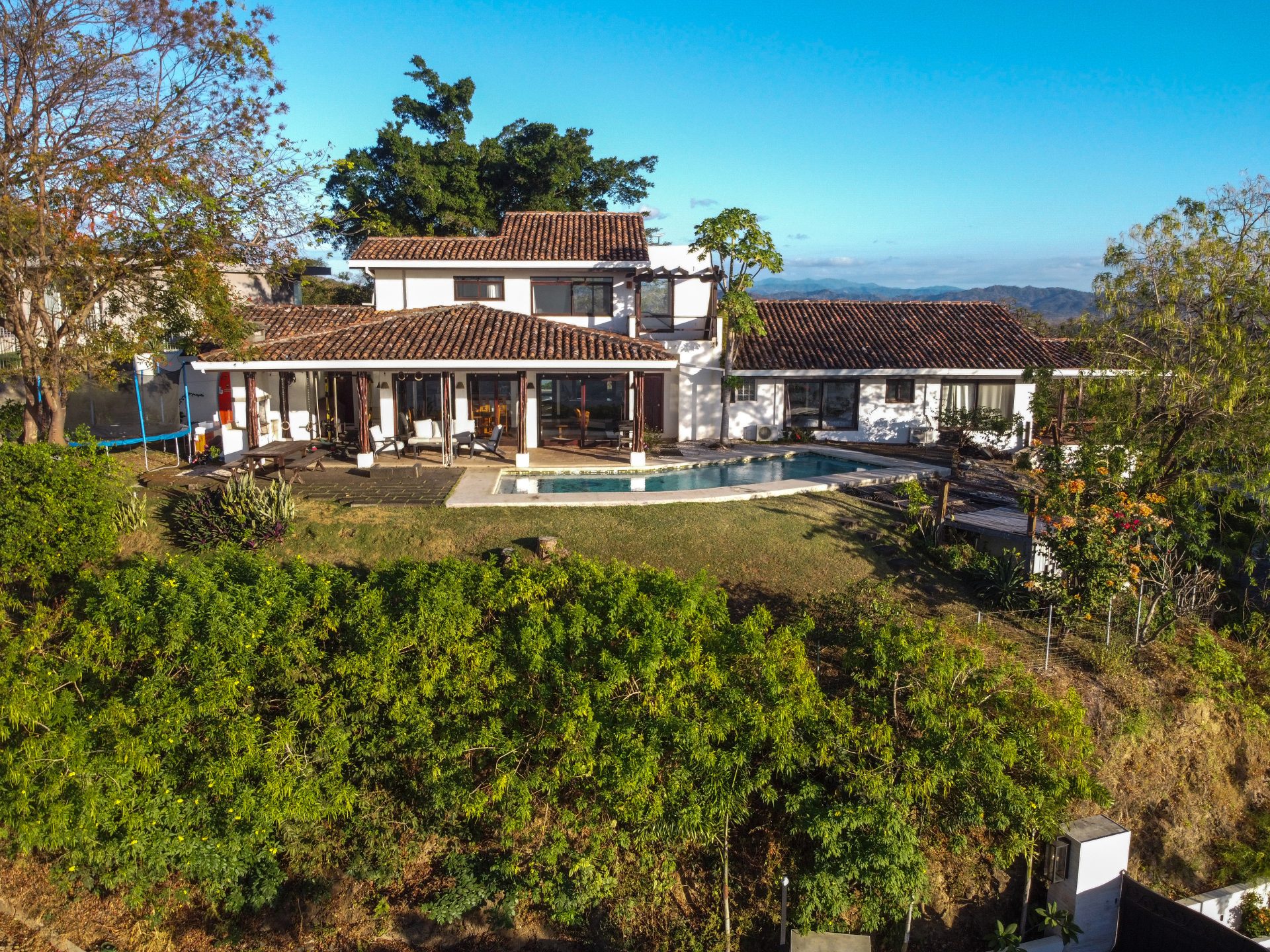 Santiago Gazaba — real-estate 10
